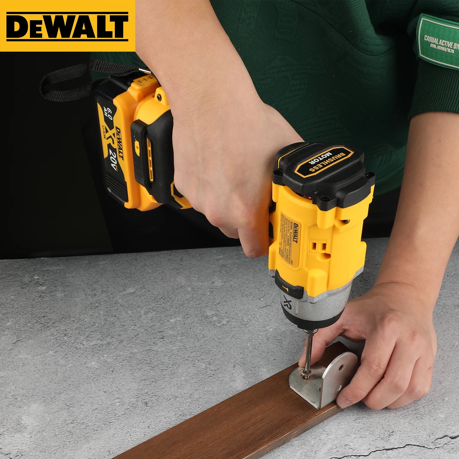 DEWALT DCF922 ATOMIC 20V MAX 1/2 in. Cordless Impact Wrench Variable Speed Electric Wrench with Detent Pin Anvil Bare Tool