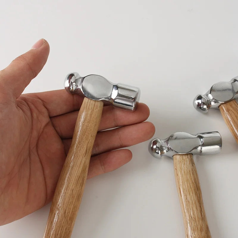 Smashing Walnut Round Head Wooden Handle Hammer Car Escape Tool Hand Hammer Multi Function Mini Hammer